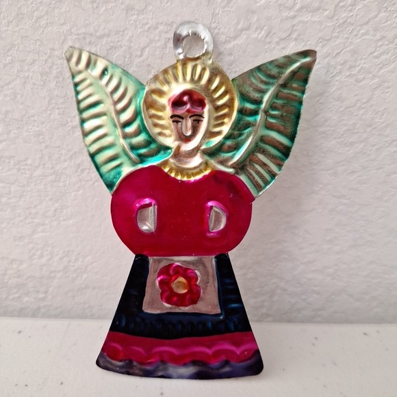 Vintage Hammered Metal Christmas Ornament Angel w/Wings Dress Hand Painted 4" - Picture 2 of 6